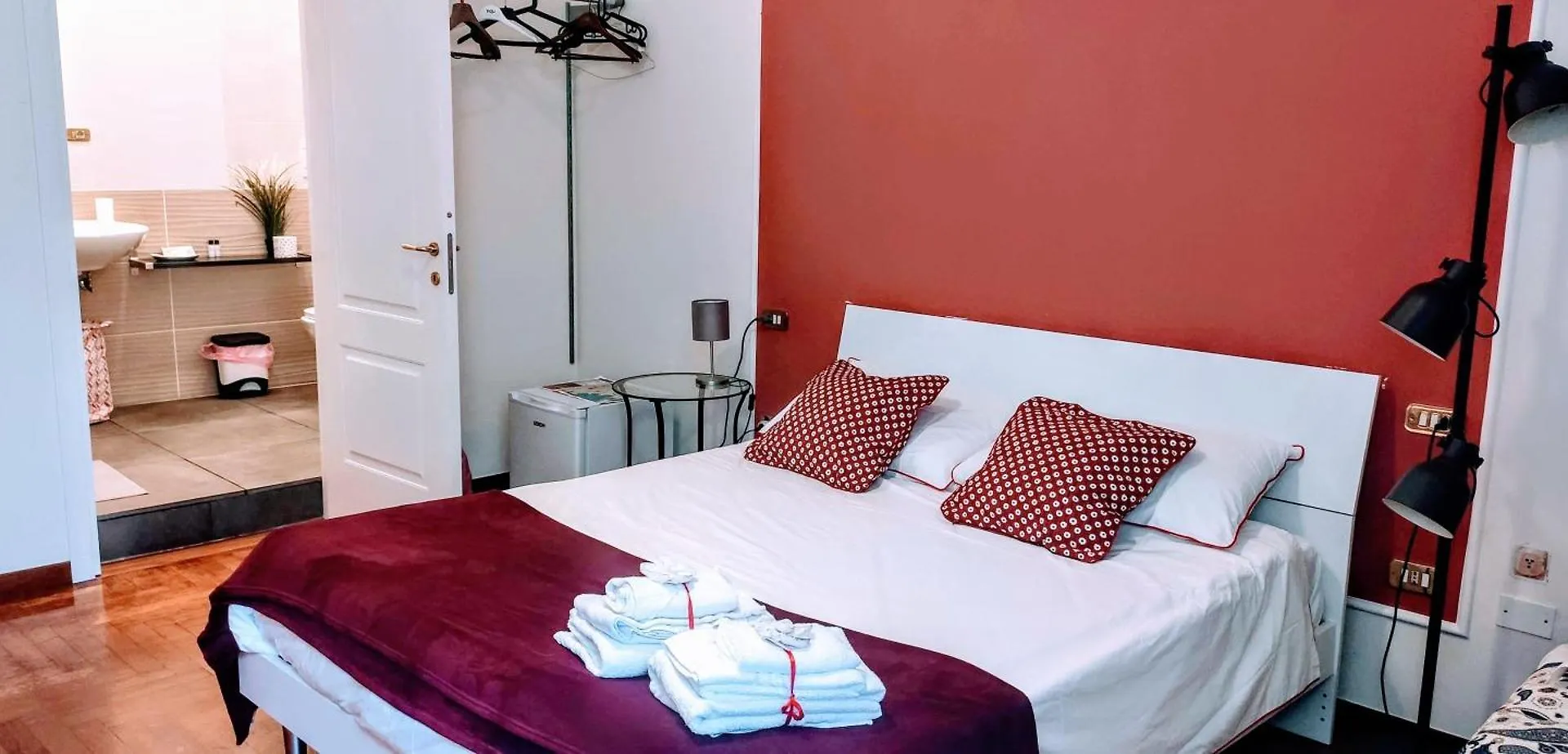Napoli Centrale Rooms